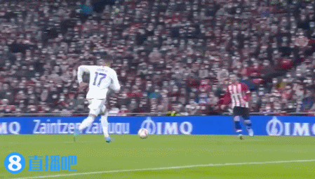 1-2！阿森纳遭读秒绝杀！曼城3-0大胜差2分，日本中场绝平利物浦